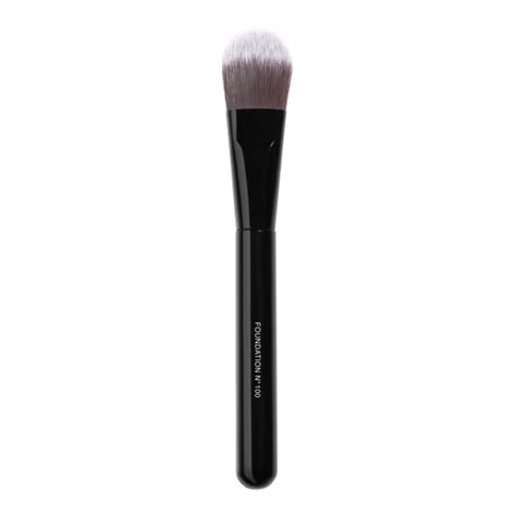 LES PINCEAUX DE CHANEL Foundation Brush N°100.